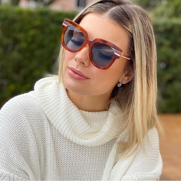 Gucci Accessories - New 💯 Authentic Gucci GG0281S 006 50 Ladies Sunglasses